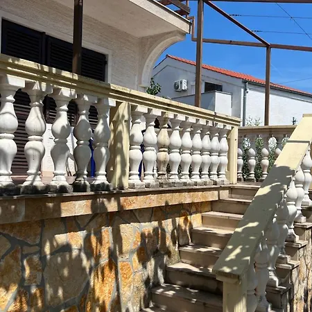 Fam B Appartamento *